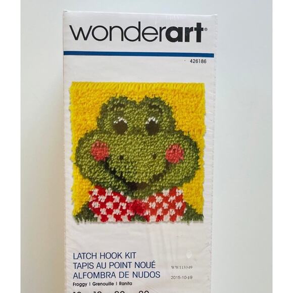 Wonderart 426186 Latch Hook Kit Green Frog Froggy 12 x 12 - Picture 1 of 4